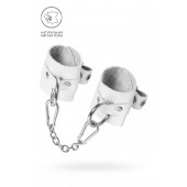 Белые мягкие кожаные наручники с люверсами - Pecado - купить с доставкой в Костроме