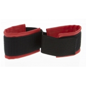 Полиуретановые манжеты для фиксации рук вместе Bound Together Wrist Restraints - Blush Novelties - купить с доставкой в Костроме