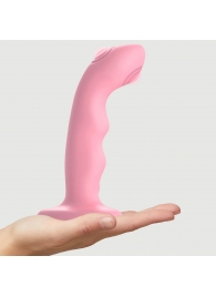 Розовая насадка-стимулятор Strap-On-Me Tapping Dildo Wave - Strap-on-me - купить с доставкой в Костроме