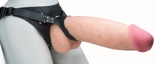 Телесный реалистичный фаллоимитатор на черных трусиках Real Big Strap-On - 34,5 см. - LOVETOY (А-Полимер) - купить с доставкой в Костроме